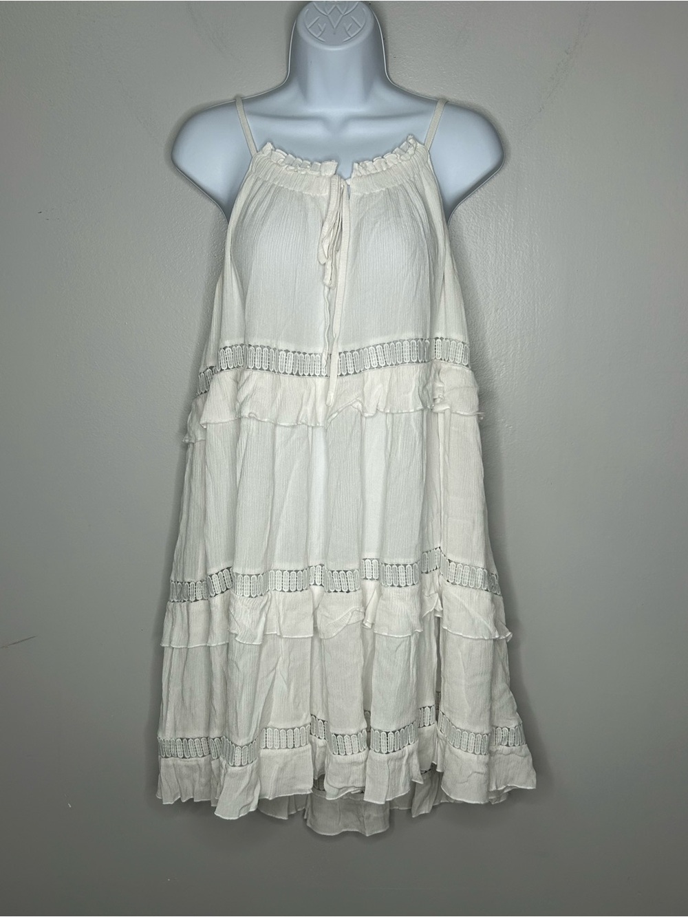 Moon River Sleeveless Tiered Ivory White Dress Size M
